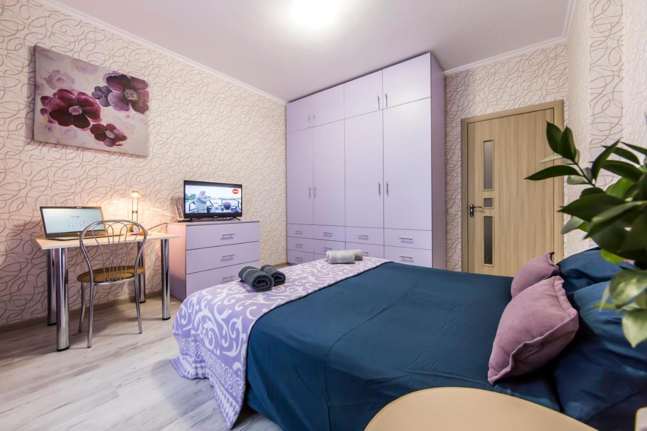 Стильные Апартаменты,Метро Вырлица,Метро Харьковская Kiev Luaran gambar